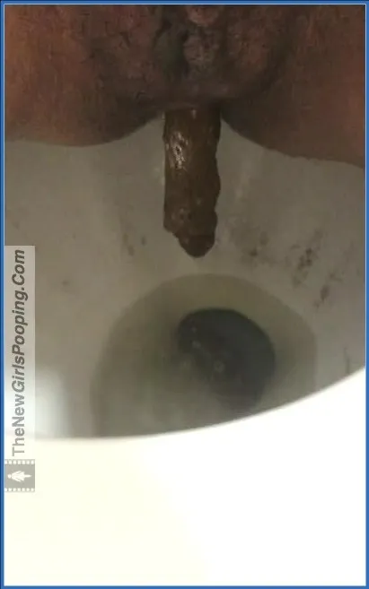 Sabrina Solo in Bathroom EFRO SD 404p - scat video